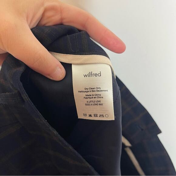 Aritzia Wilfred Navy Blue Plaid Pattern High Waisted Crop Trousers Pants Size 0 - Picture 4 of 6